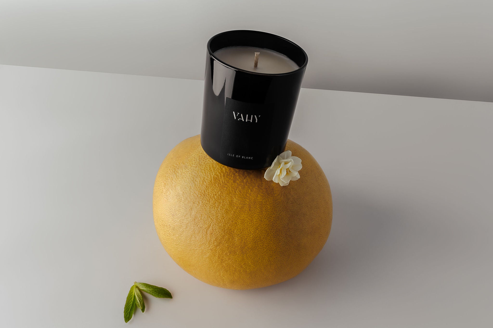 Isle of Blanc Candle